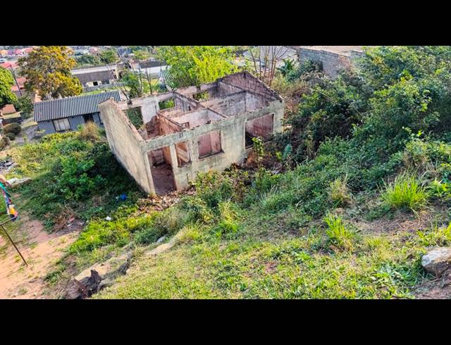 LAND FOR SALE IN UMLAZI